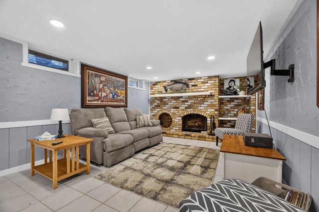 12916 3rd Street S, Afton, MN 55001