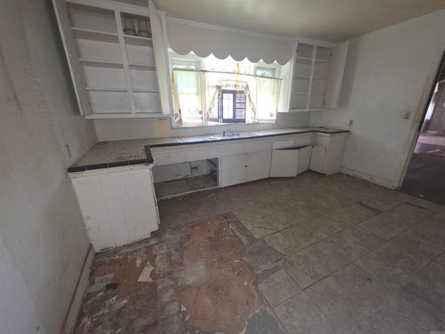 103 Ray Street, North Little Rock, AR 72118