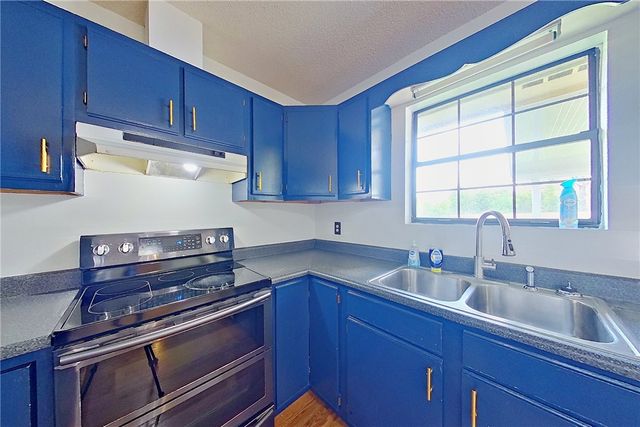 3433 Pecan Lane, Blackshear, GA 31516