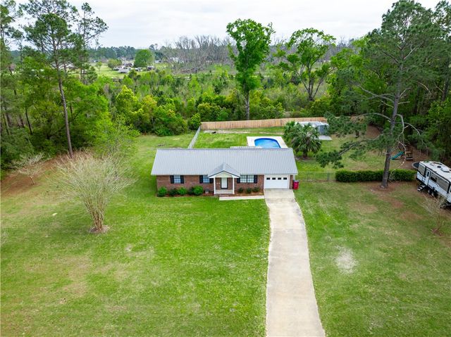 3433 Pecan Lane, Blackshear, GA 31516