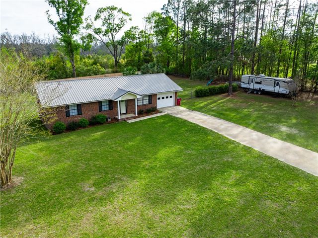 3433 Pecan Lane, Blackshear, GA 31516
