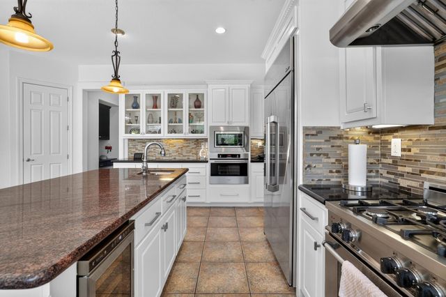 120 Alexa Ct, El Dorado Hills, CA 95762