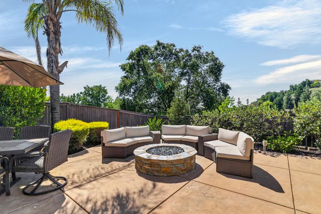 120 Alexa Ct, El Dorado Hills, CA 95762