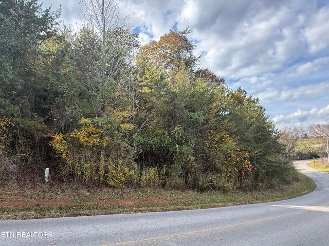 Nina Delozier Rd, Maryville, TN 37804