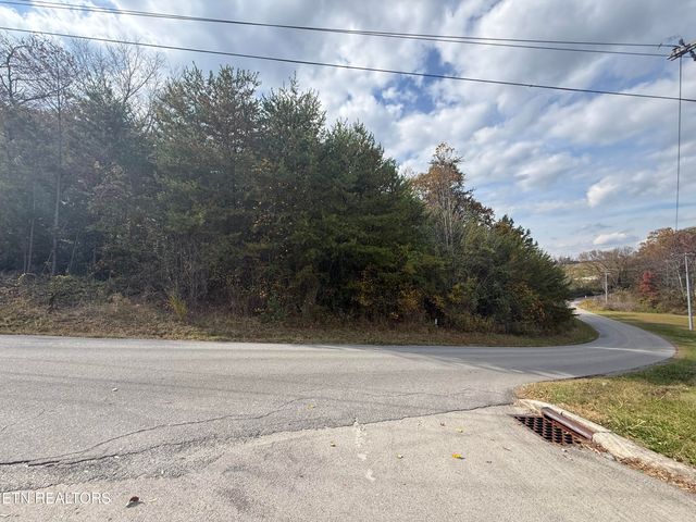 Nina Delozier Rd, Maryville, TN 37804