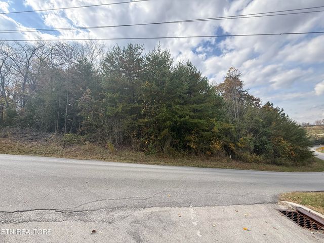 Nina Delozier Rd, Maryville, TN 37804