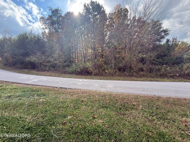 Nina Delozier Rd, Maryville, TN 37804