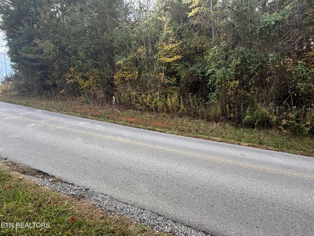 Nina Delozier Rd, Maryville, TN 37804