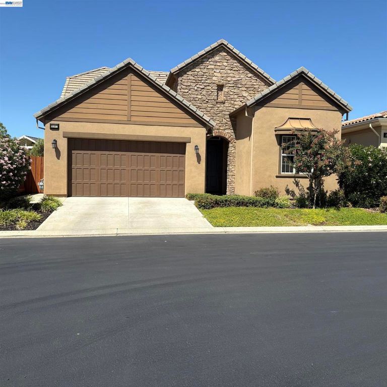 Image 1 of property listing at 2107 Rioja Way, Brentwood, CA 94513