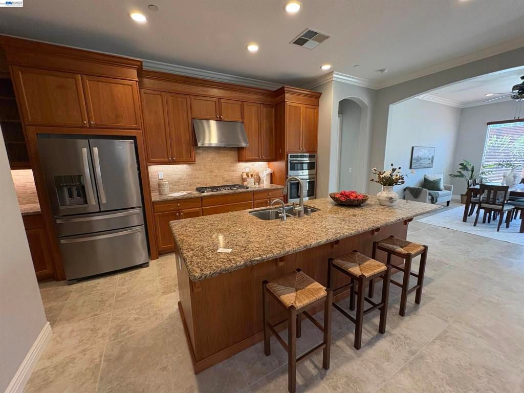 Image 5 of property listing at 2107 Rioja Way, Brentwood, CA 94513