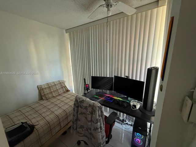 210 172nd St 529, Sunny Isles Beach, FL 33160