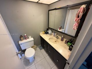 210 172nd St 529, Sunny Isles Beach, FL 33160