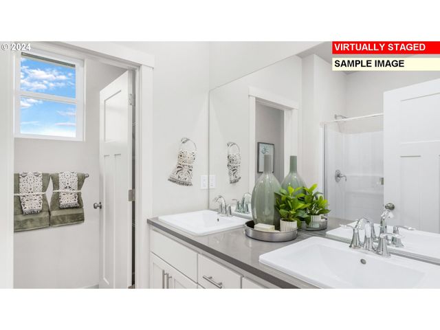 727 GLADE Ave, Forest Grove, OR 97116