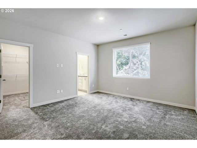727 GLADE Ave, Forest Grove, OR 97116