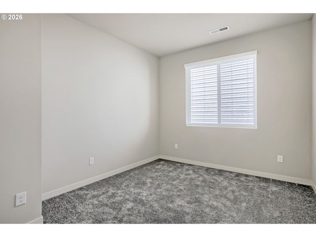 727 GLADE Ave, Forest Grove, OR 97116
