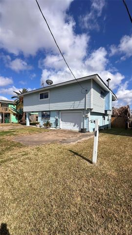 119 Crows Nest Road, Freeport, TX 77541