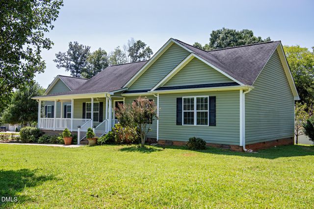 5235 Salem Woods Drive, Graham, NC 27253