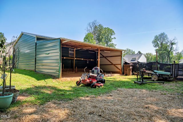 5235 Salem Woods Drive, Graham, NC 27253