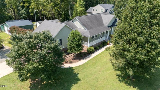 5235 Salem Woods Drive, Graham, NC 27253