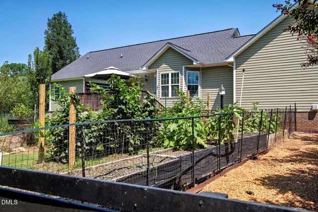 5235 Salem Woods Drive, Graham, NC 27253