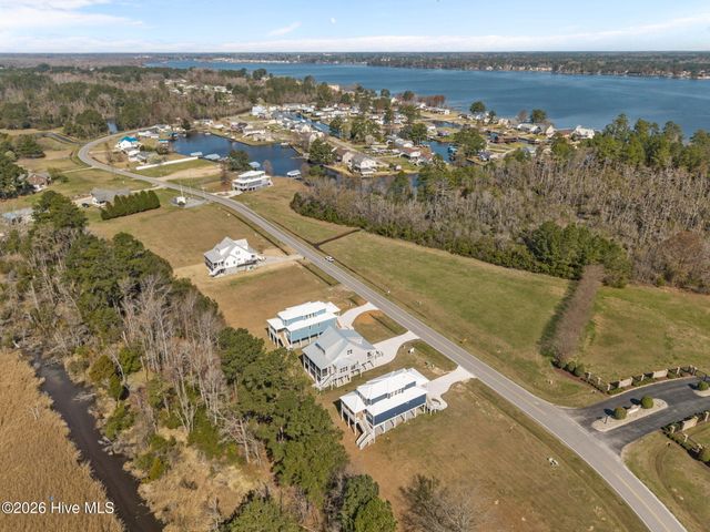 3204 Whichards Beach Road, Chocowinity, NC 27817