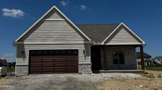 9240 Summer Song Lane, Sylvania, OH 43560