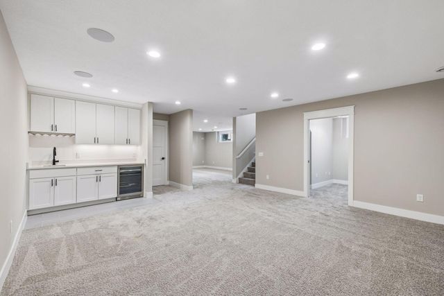 540 Holly Avenue, Saint Paul, MN 55102