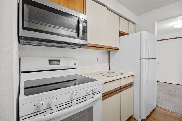 814 Benton Drive 34, Iowa City, IA 52246