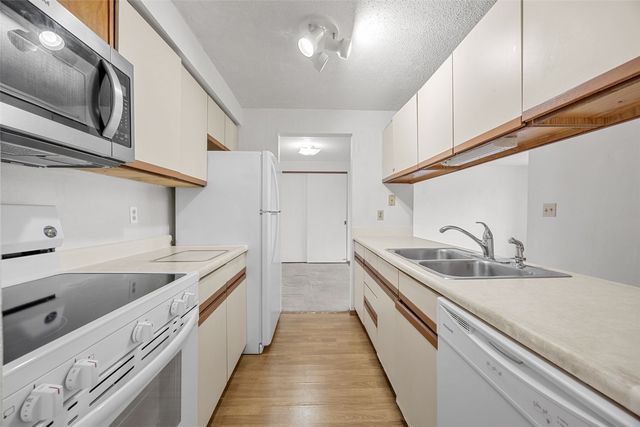 814 Benton Drive 34, Iowa City, IA 52246