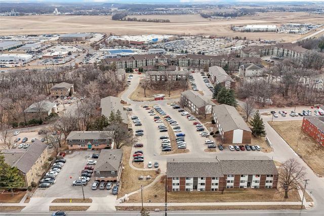 814 Benton Drive 34, Iowa City, IA 52246