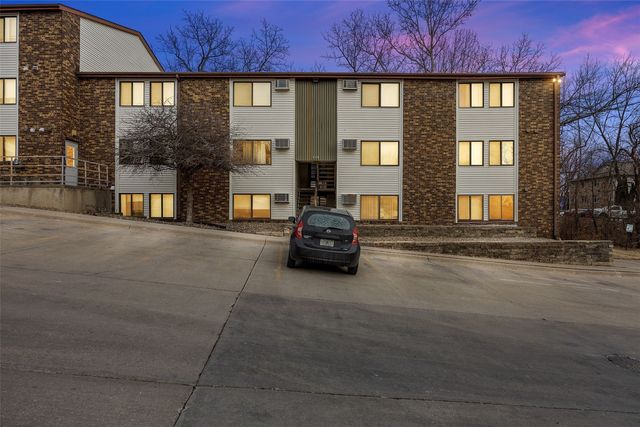 814 Benton Drive 34, Iowa City, IA 52246