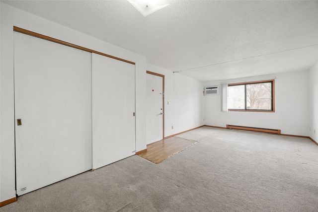 814 Benton Drive 34, Iowa City, IA 52246