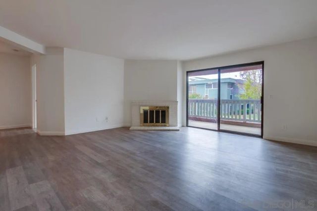 1030 E Washington Ave 120, Escondido, CA 92025