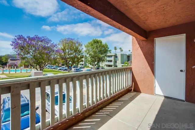 1030 E Washington Ave 120, Escondido, CA 92025