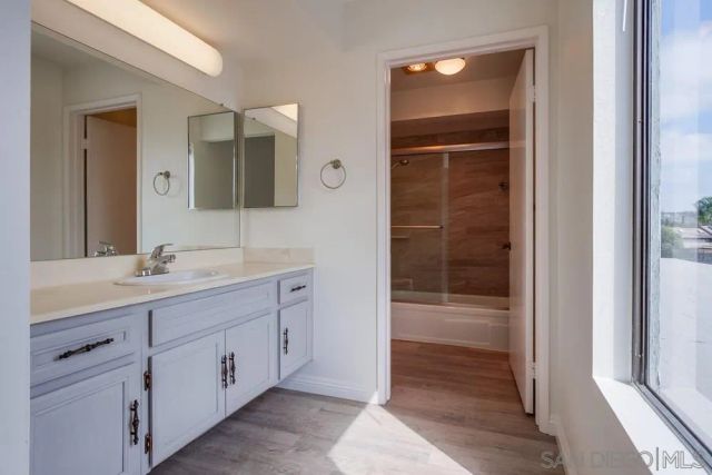 1030 E Washington Ave 120, Escondido, CA 92025