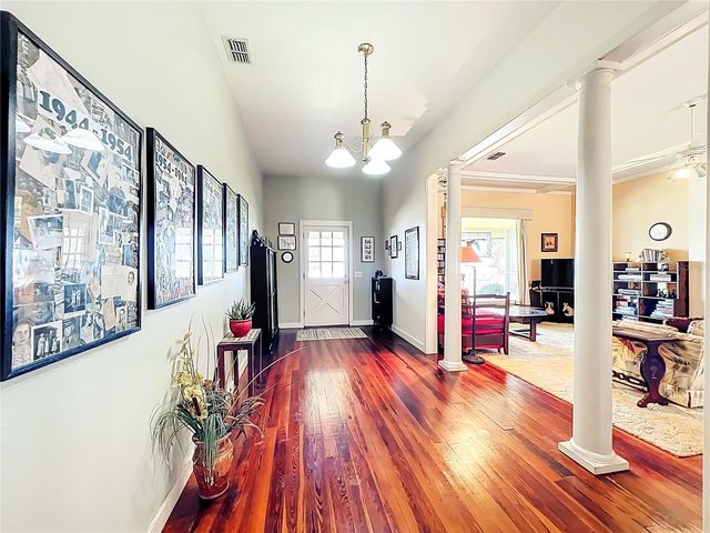 8408 LAKESHORE DRIVE, Yalaha, FL 34797