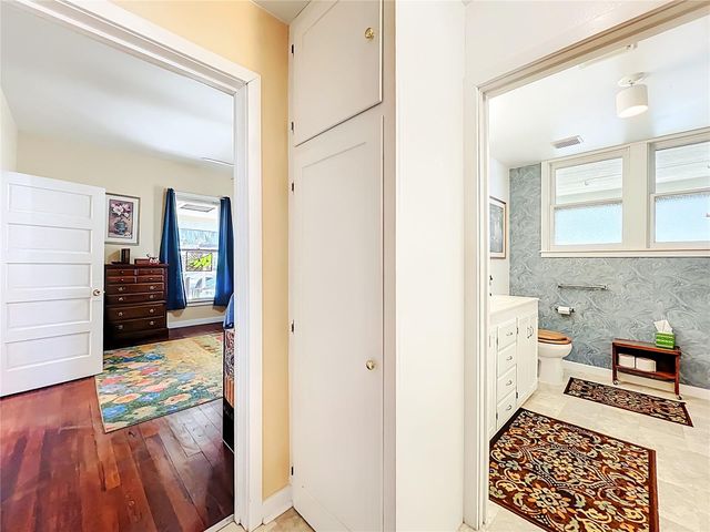 8408 LAKESHORE DRIVE, Yalaha, FL 34797