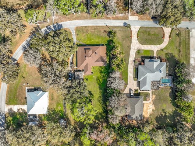 8408 LAKESHORE DRIVE, Yalaha, FL 34797