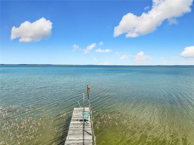 8408 LAKESHORE DRIVE, Yalaha, FL 34797