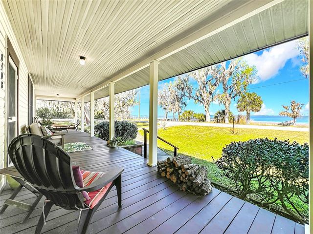 8408 LAKESHORE DRIVE, Yalaha, FL 34797