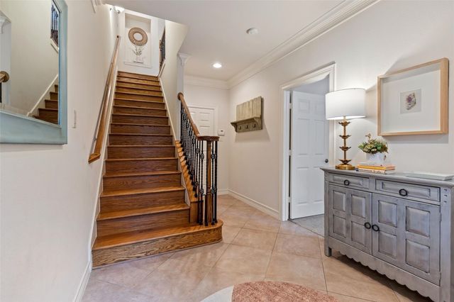 4304 Holland Avenue, Dallas, TX 75219