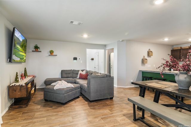 13511 Waxman Spark, San Antonio, TX 78252