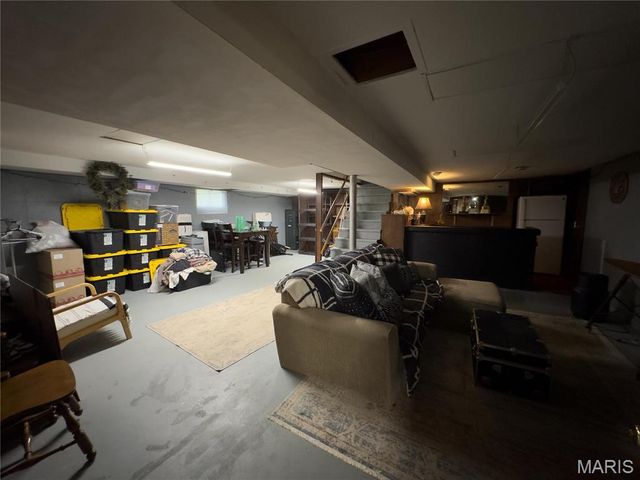 2035 Valmont Drive, Arnold, MO 63010