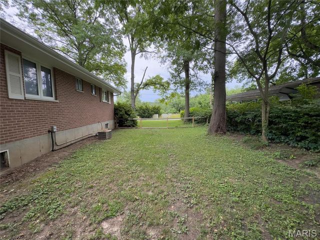 2035 Valmont Drive, Arnold, MO 63010