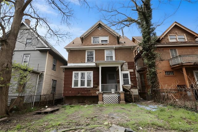451 7th Street, Niagara Falls, NY 14301