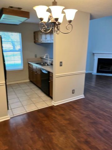 301 Yorkshire Cir, Nashville, TN 37211