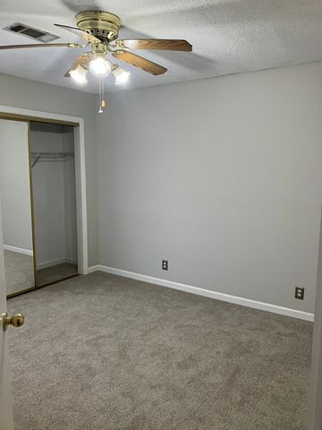 301 Yorkshire Cir, Nashville, TN 37211