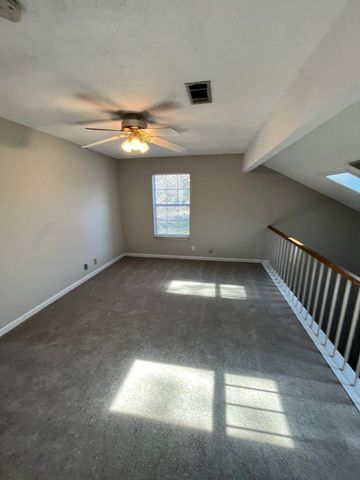 301 Yorkshire Cir, Nashville, TN 37211