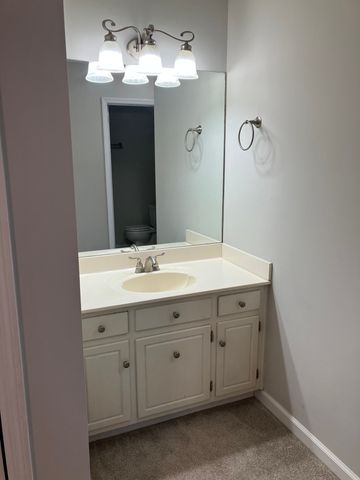 301 Yorkshire Cir, Nashville, TN 37211