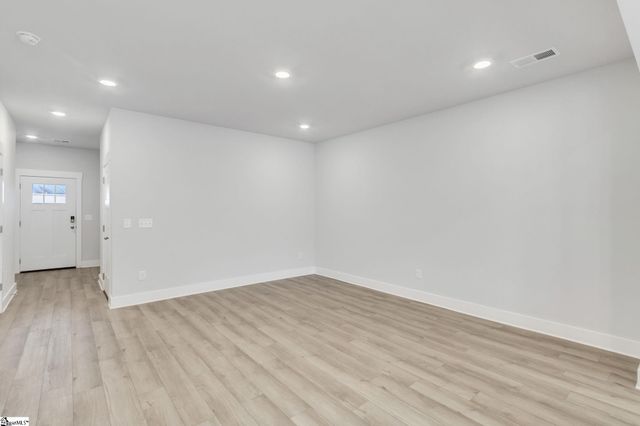 117 Cobden Court, Simpsonville, SC 29681